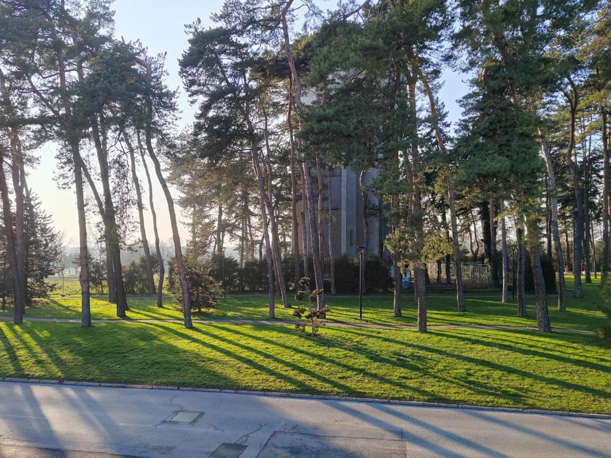 Apartment Una Бйеловар Екстериор снимка